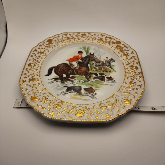 Vintage Fox Hunt Decorative Plate With Gold Detail - Picture 4 of 6